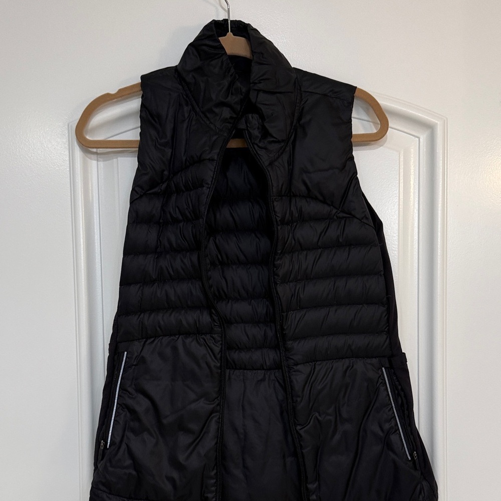 Lululemon Black Puffer Vest